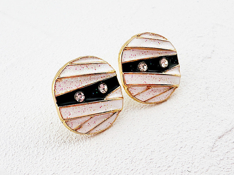 Dead Inside Studs