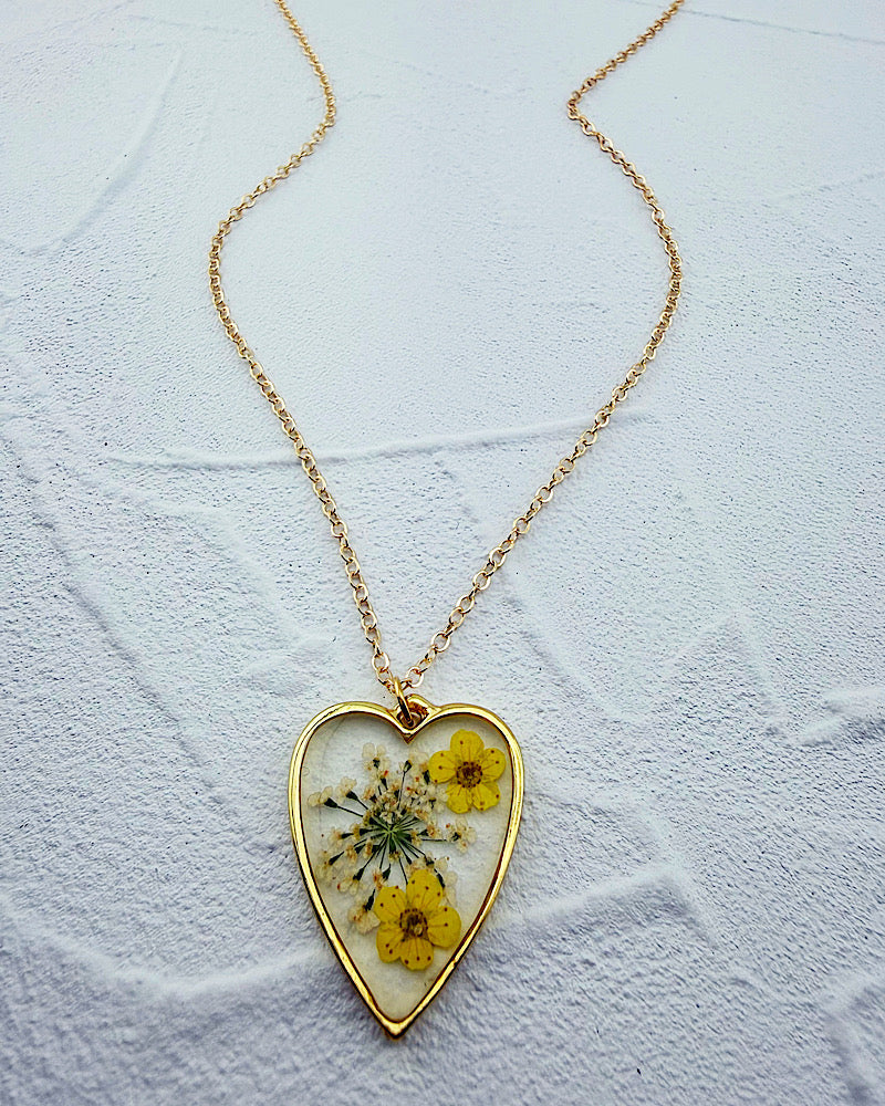 Primrose Heart Necklace