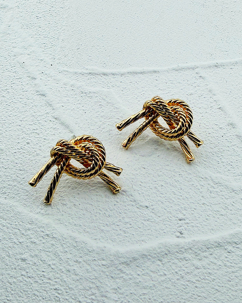 Rhea Rope Knot Studs