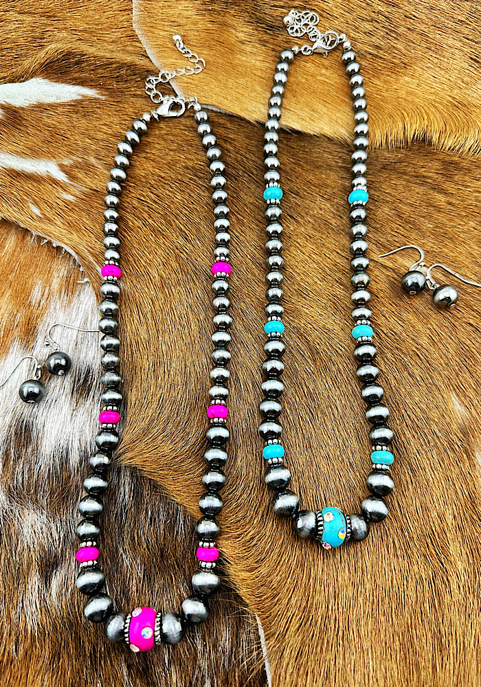 Lainey Necklace Set
