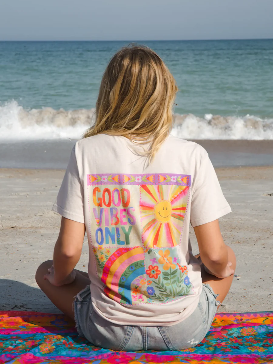 Good Vibes Only Comfy Tee