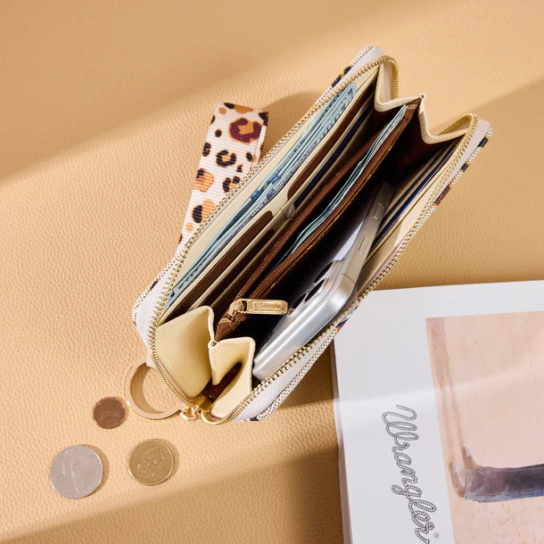 Wrangler White Leopard Wristlet Wallet