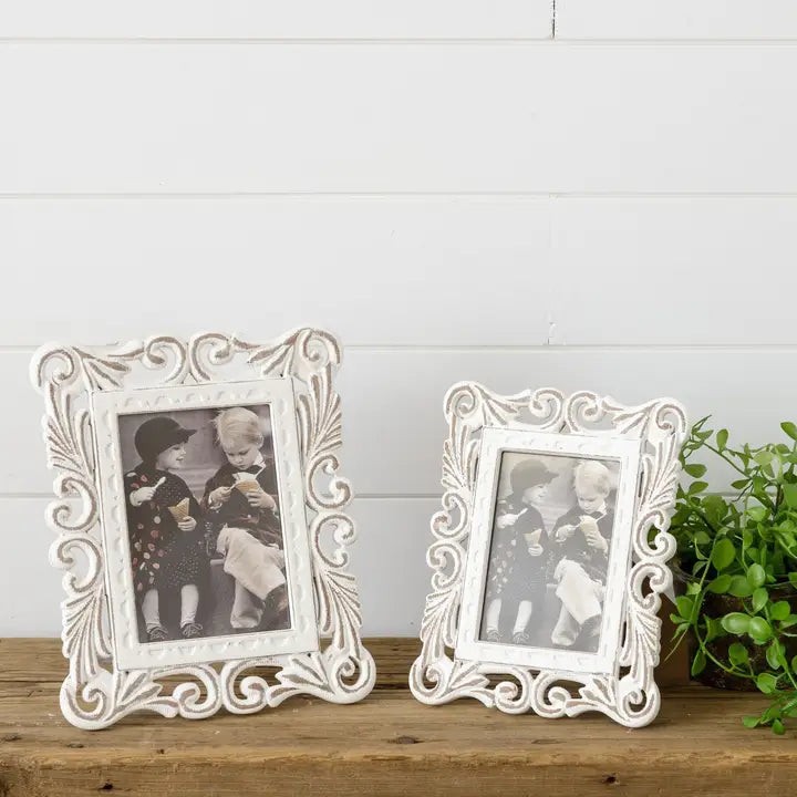 Carved Scroll Design Picture Frame