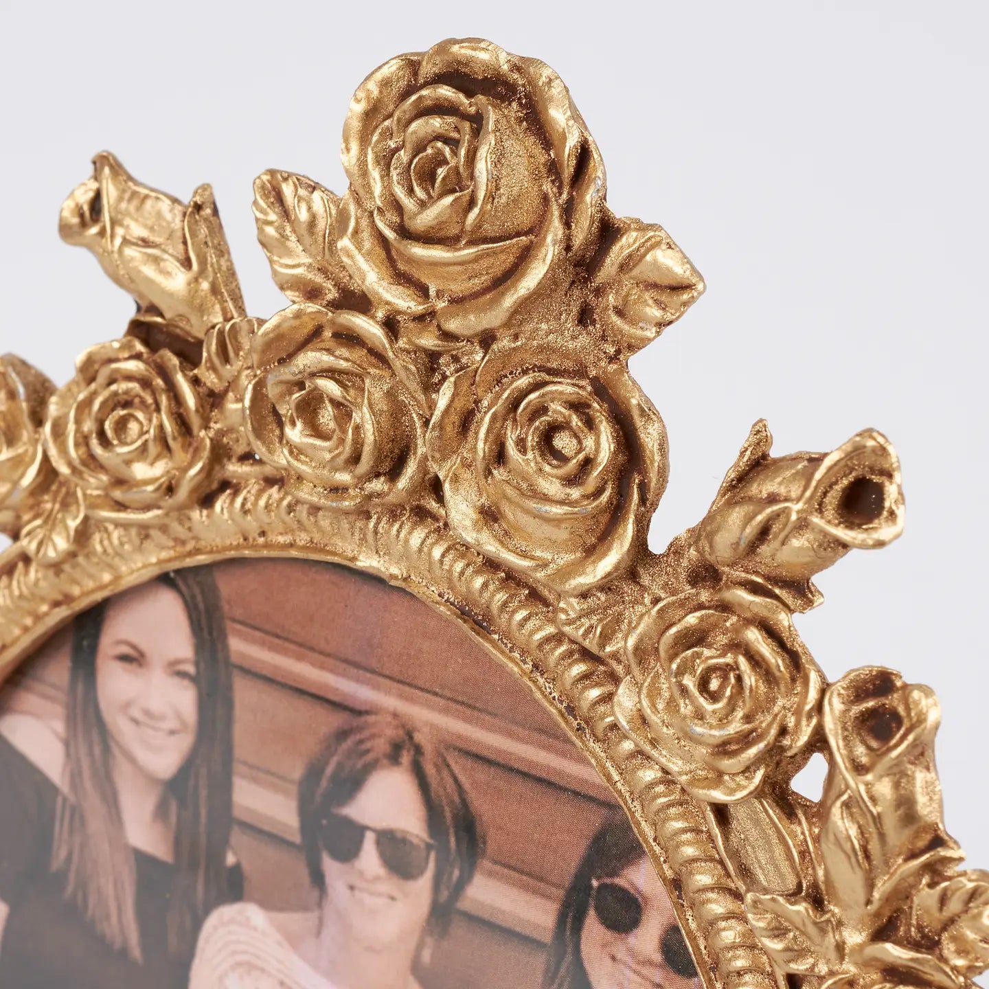 Roses Oval Frame