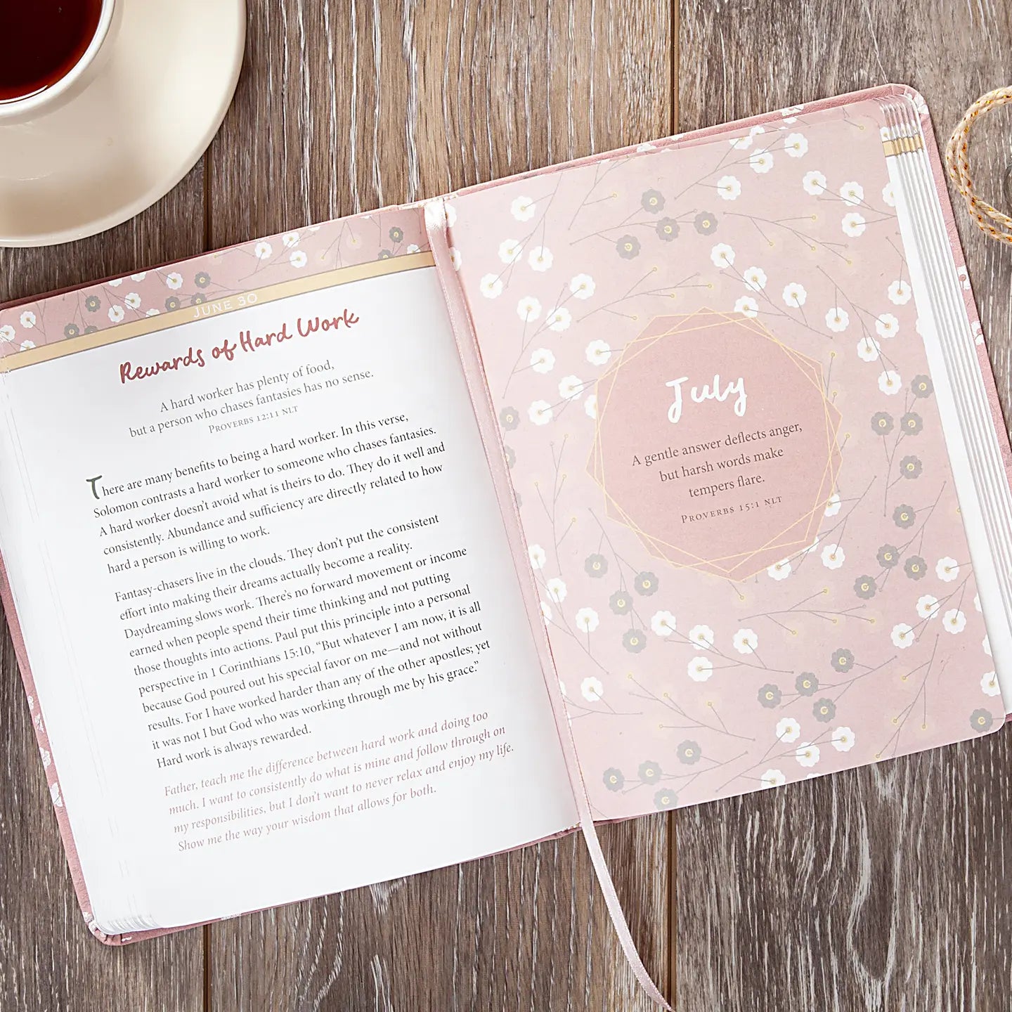 Daily Wisdom For Women Yearlong Devotional