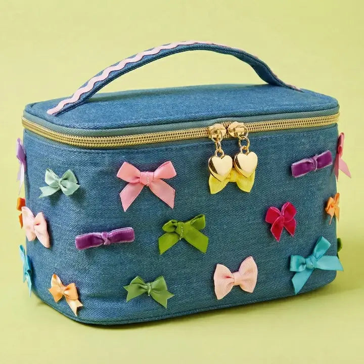 Bella Train Case
