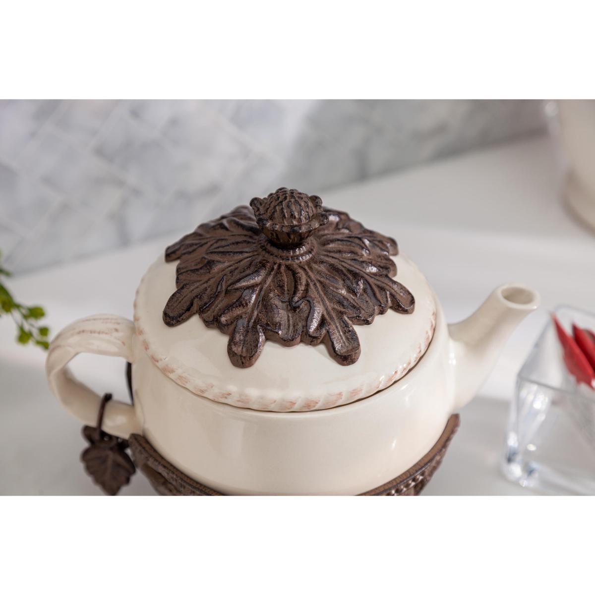 Acanthus Teapot