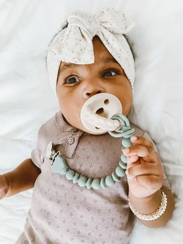 Sage Sweetie Strap™ Pacifier Clip