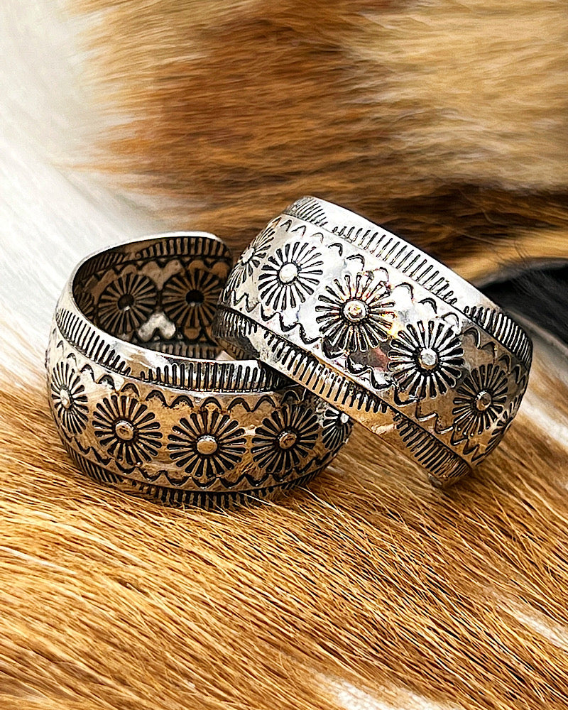 Country Sunshine Hoops